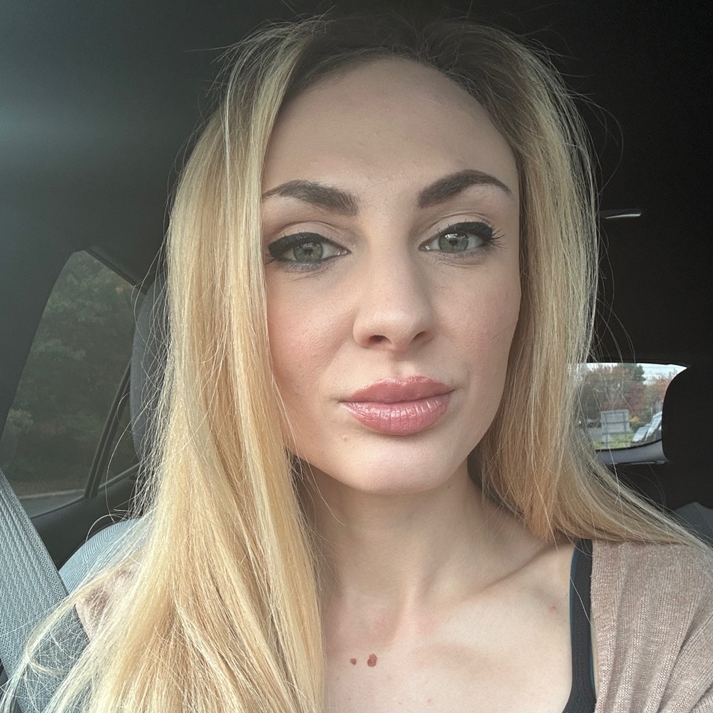 Meet your Posher, Brielle